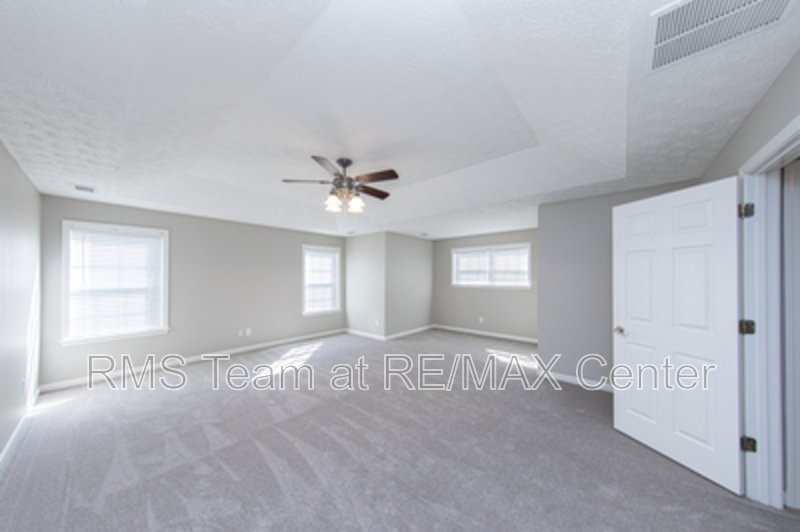 Close to I-85, I-985 & Mall of GA property image