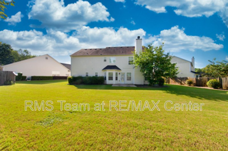 Close to I-85, I-985 & Mall of GA property image