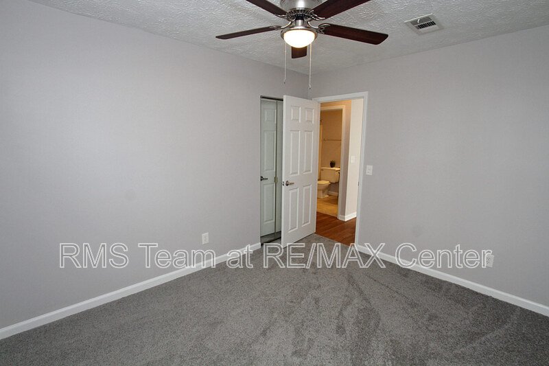 Close to Schools & Downtown Tucker! property image