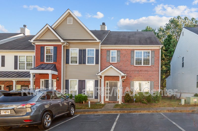 TWO BEDROOM TOWNHOME CLOSE TO GA GWINNETT COLLEGE property image