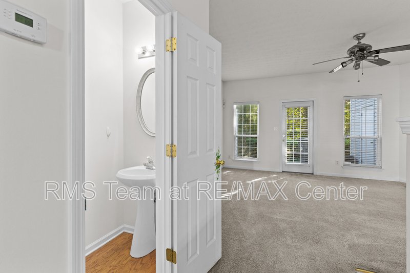 TWO BEDROOM TOWNHOME CLOSE TO GA GWINNETT COLLEGE property image