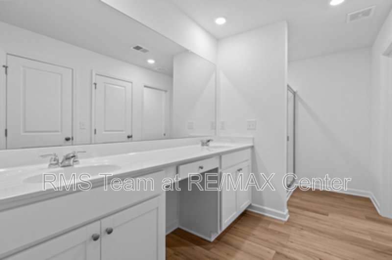 BRAND NEW 3 BEDROOM TOWNHOME property image