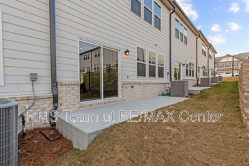 BRAND NEW 3 BEDROOM TOWNHOME property image