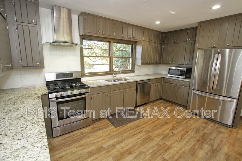 Updated 3BR/2BA Ranch in Buckhead! property image