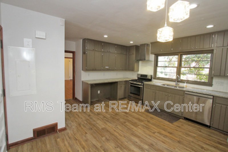 Updated 3BR/2BA Ranch in Buckhead! property image